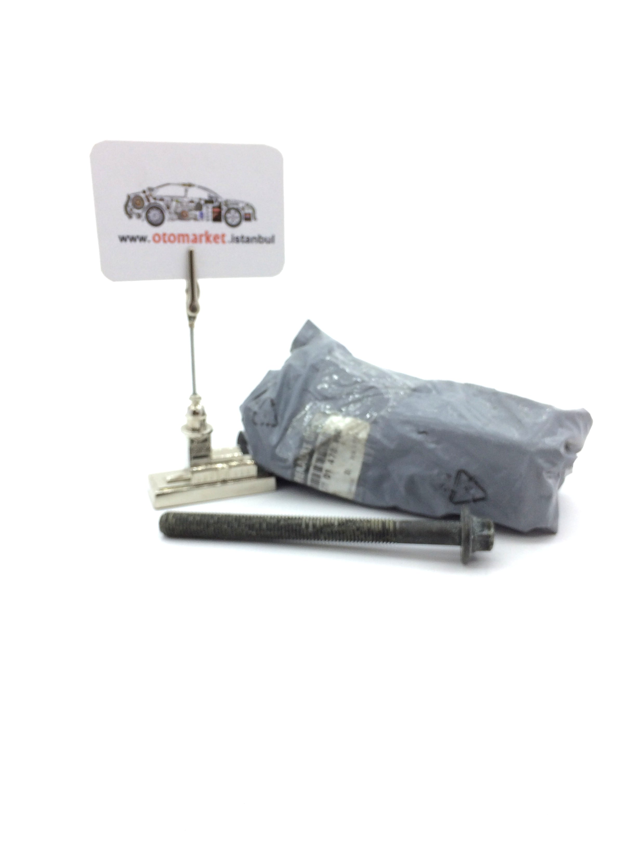 Renault Clio 2 Silindir Kapak Saplaması Renault Clio 2 Silindir Kapak Saplaması